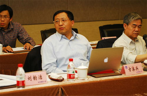 可信網(wǎng)絡(luò)通信協(xié)同創(chuàng)新中心理事會與科技咨詢委員會會議在我校召開